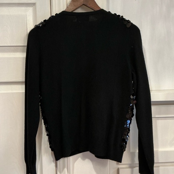 Pure Cashmere Collection. Gorgeous soft black cashmere and fun large sequins - Picture 3 of 6